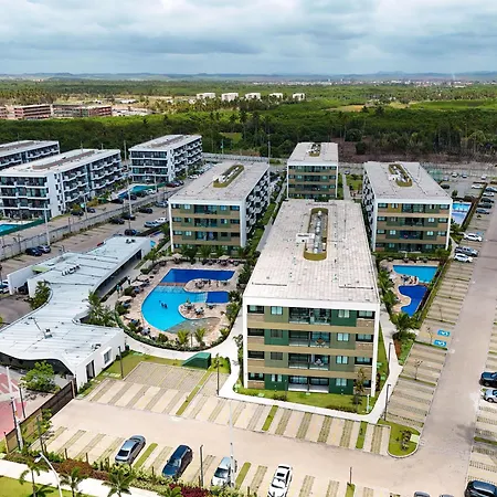 Flat Luxo Oasis do Mana 350m da praia, Polo Aquático-2Qts, 2Gar-2